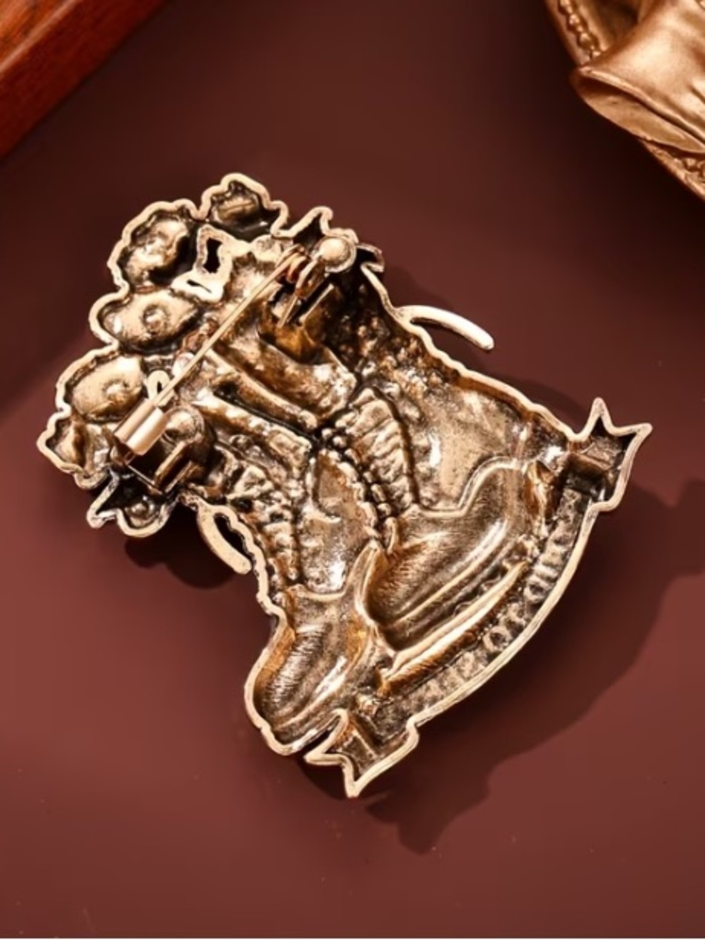 Proud to Serve Military Boots Enamel Brooch with Poppies - Picture 3 of 4